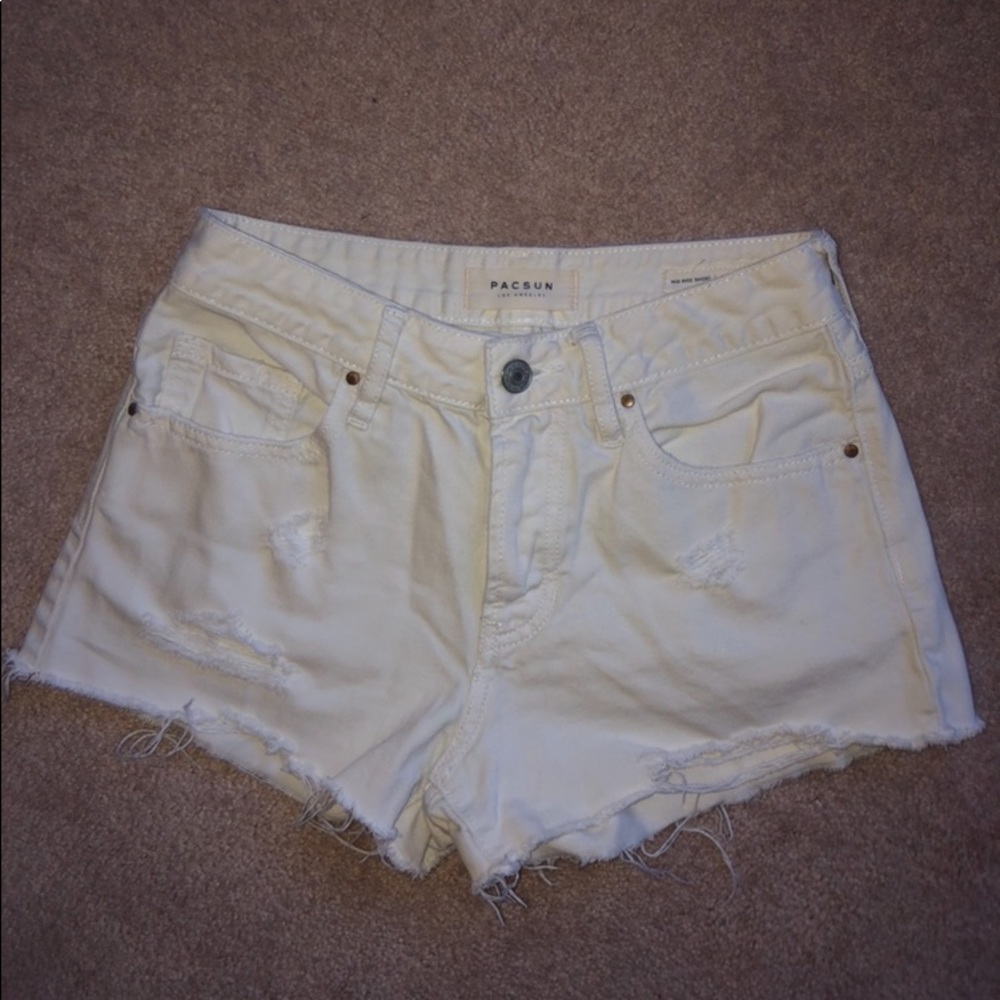 pacsun white shorts